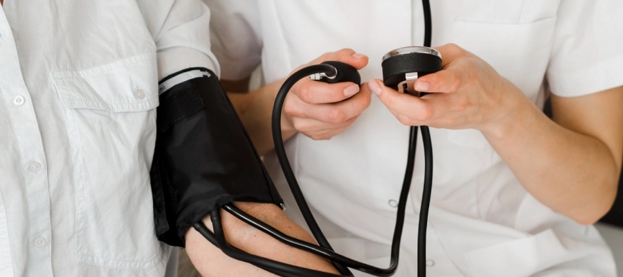 Imagem do post Quais são os sintomas de pressão alta? Como tratar a hipertensão?